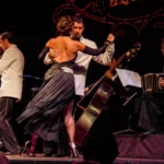 O Tango nas Ruas de Buenos Aires: Dança e Música na Cidade do Tango